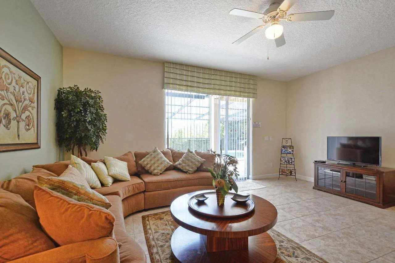The Shire - 4 Bedrooms House W/Pool-4704Ts Davenport
